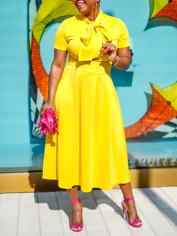 Solid Tied-Neck Bodycon Dress main image 0