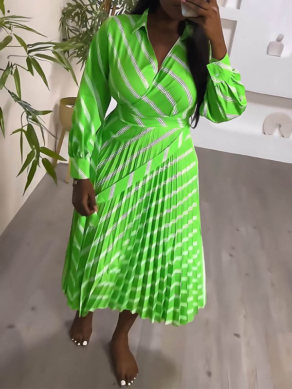 Stripe Tied Pleated Dress