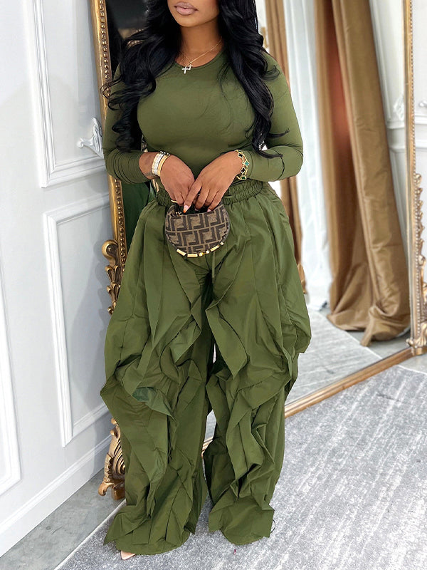 Solid Tee & Frilled Pants Set