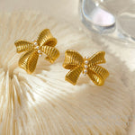 18k Gold Bowtie Pearl Earrings